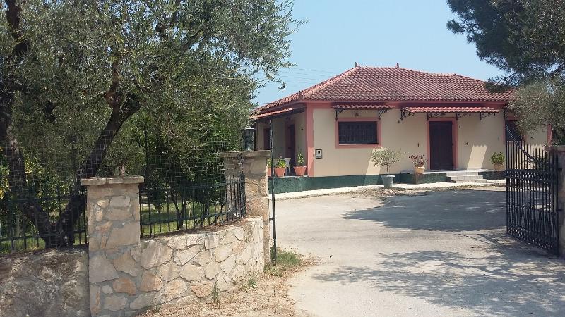 Porto Giardino Apartments Psarou  Экстерьер фото